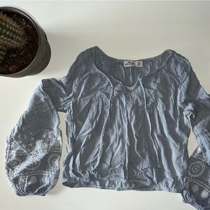 Shirt used, but in good condition, hollister